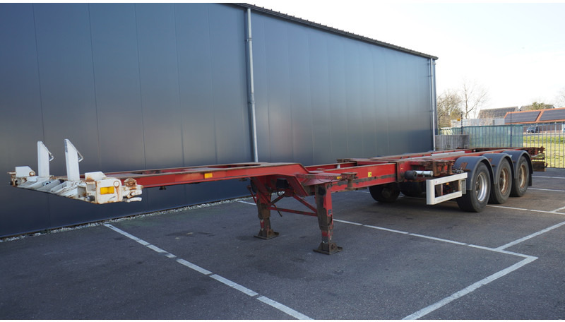 Renders 3 AXLE EXTENDABLE CONTAINER TRANSPORT TRAILER - نصف مقطورة لنقل الحاويات: صورة 2 Renders 3 AXLE EXTENDABLE CONTAINER TRANSPORT TRAILER - نصف مقطورة لنقل الحاويات: صورة 2