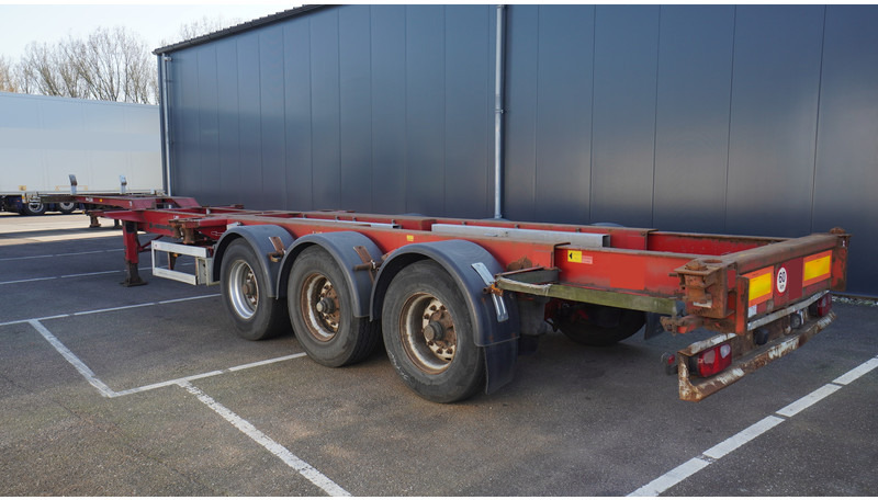Renders 3 AXLE EXTENDABLE CONTAINER TRANSPORT TRAILER - نصف مقطورة لنقل الحاويات: صورة 5 Renders 3 AXLE EXTENDABLE CONTAINER TRANSPORT TRAILER - نصف مقطورة لنقل الحاويات: صورة 5