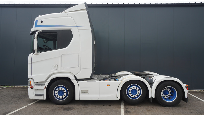 Scania R450 NGS 6X2 TOPLINE RETARDER PTO - وحدة جر: صورة 1 Scania R450 NGS 6X2 TOPLINE RETARDER PTO - وحدة جر: صورة 1