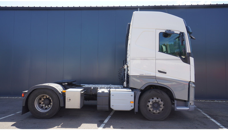 Volvo FH 420 ADR GLOBETROTTER EURO 6 864.000KM - وحدة جر: صورة 2 Volvo FH 420 ADR GLOBETROTTER EURO 6 864.000KM - وحدة جر: صورة 2