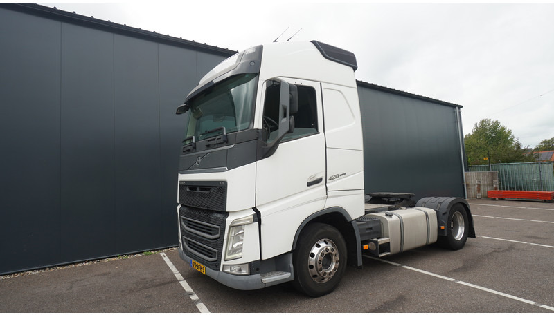 Volvo FH 420 GLOBETROTTER EURO 6 - وحدة جر: صورة 3 Volvo FH 420 GLOBETROTTER EURO 6 - وحدة جر: صورة 3