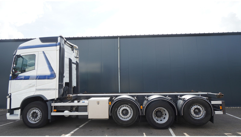 Volvo FH 460 8X2 20 FT CONTAINER TRANSPORT TRUCK - شاحنات الحاويات / جسم علوي قابل للتغيير شاحنة: صورة 1 Volvo FH 460 8X2 20 FT CONTAINER TRANSPORT TRUCK - شاحنات الحاويات / جسم علوي قابل للتغيير شاحنة: صورة 1