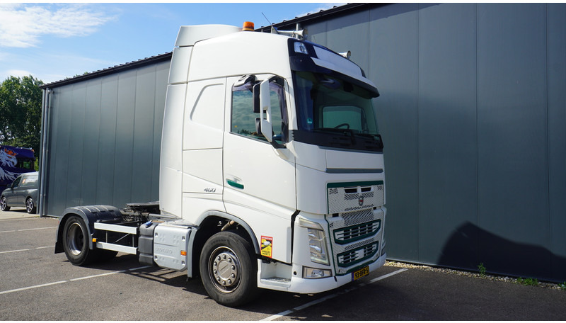 Volvo FH 460 EURO 6 GLOBETROTTER - وحدة جر: صورة 4 Volvo FH 460 EURO 6 GLOBETROTTER - وحدة جر: صورة 4
