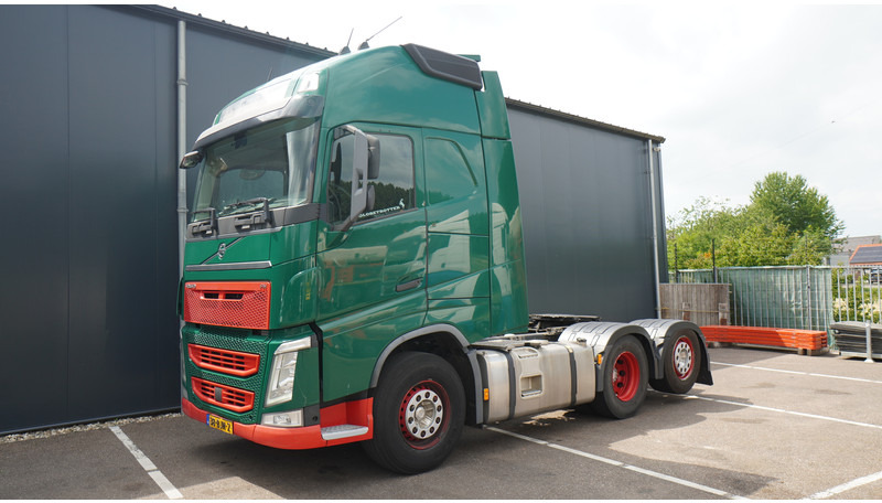 Volvo FH 500 6X2 EURO 6 GLOBETROTTER - وحدة جر: صورة 3 Volvo FH 500 6X2 EURO 6 GLOBETROTTER - وحدة جر: صورة 3