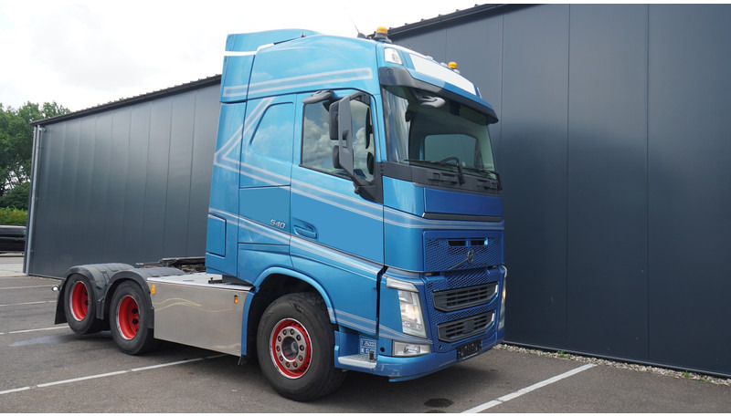 Volvo FH 540 6X4 EURO 6 GLOBETROTTER - وحدة جر: صورة 4 Volvo FH 540 6X4 EURO 6 GLOBETROTTER - وحدة جر: صورة 4