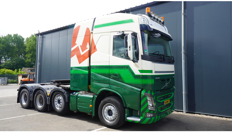 Volvo FH16 750 8X4 260T 683.000KM - وحدة جر: صورة 4 Volvo FH16 750 8X4 260T 683.000KM - وحدة جر: صورة 4