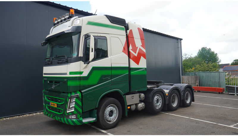 Volvo FH16 750 8X4 260T 683.000KM - وحدة جر: صورة 3 Volvo FH16 750 8X4 260T 683.000KM - وحدة جر: صورة 3