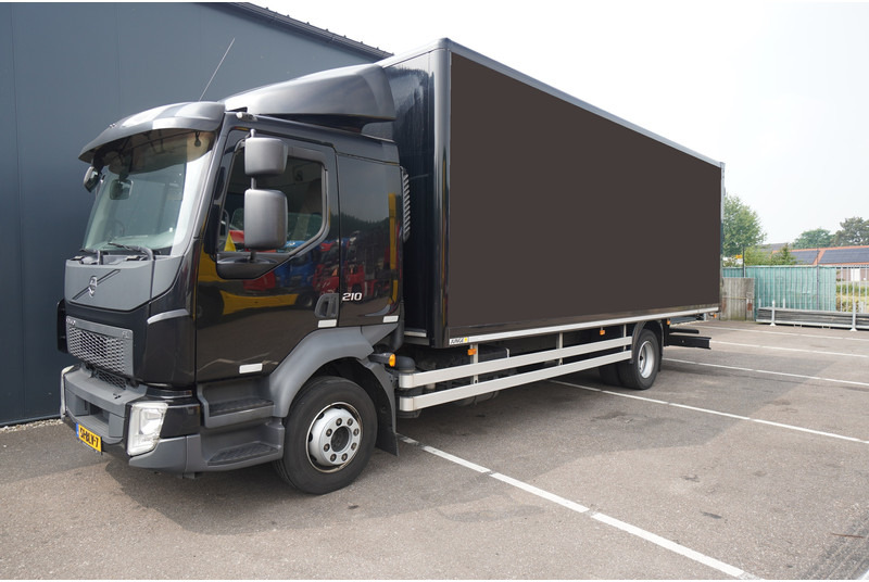 Volvo FL 210 CLOSED BOX 665.200KM - شاحنة مقفلة: صورة 3 Volvo FL 210 CLOSED BOX 665.200KM - شاحنة مقفلة: صورة 3