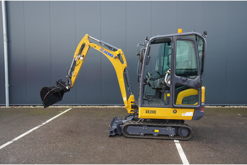 XCMG XE20E MINI CRAWLER DIGGER WITH BUCKETS - آلات البناء: صورة 1 XCMG XE20E MINI CRAWLER DIGGER WITH BUCKETS - آلات البناء: صورة 1
