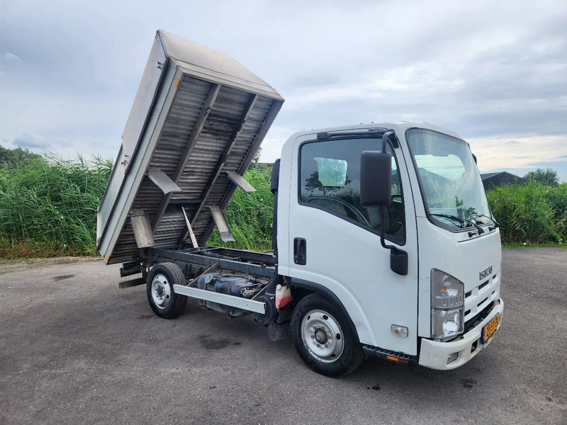 Isuzu N 2011, 3.0L, Euro 5, 157000km, Manual, New APK/TUV - قلاب صغير: صورة 1 Isuzu N 2011, 3.0L, Euro 5, 157000km, Manual, New APK/TUV - قلاب صغير: صورة 1