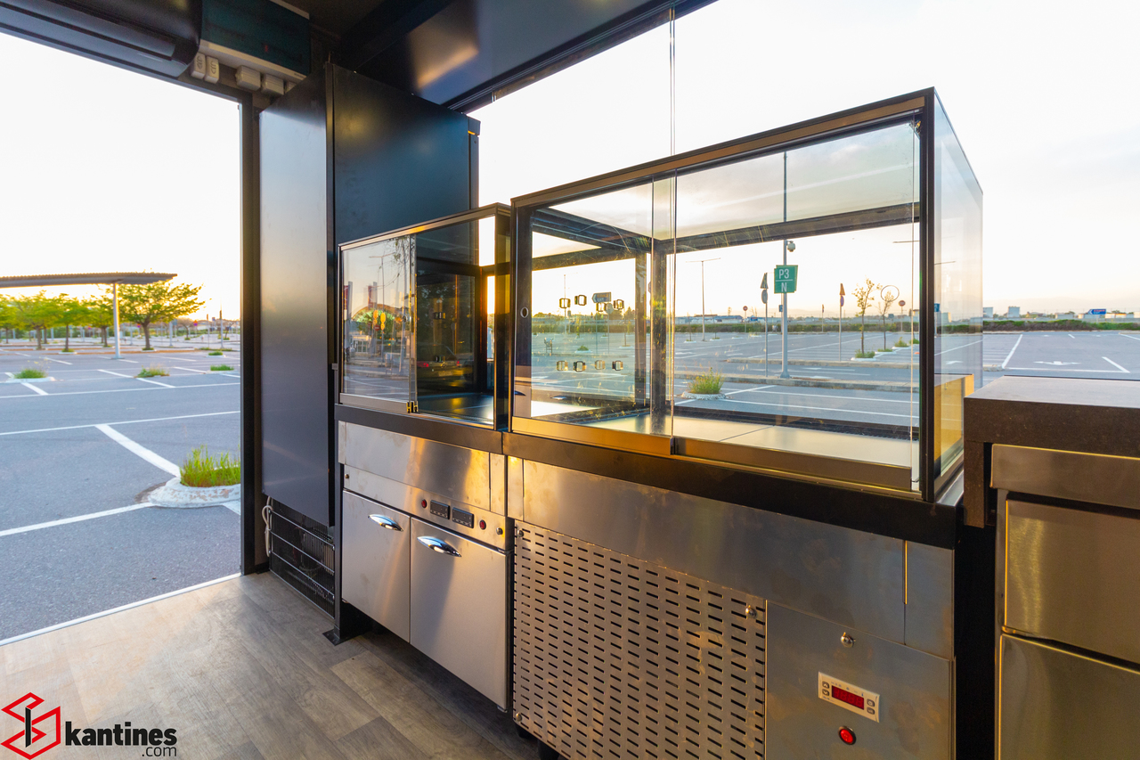 مقطورة بيع ( الأغذية) Skretas Box XXL Size: صورة 16 مقطورة بيع ( الأغذية) Skretas Box XXL Size: صورة 16