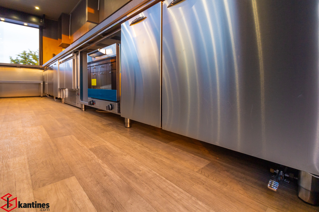 مقطورة بيع ( الأغذية) Skretas Box XXL Size: صورة 19 مقطورة بيع ( الأغذية) Skretas Box XXL Size: صورة 19