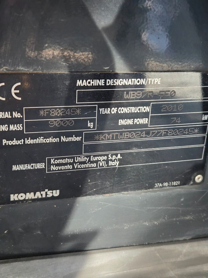 Komatsu WB97 - جرافة حفار: صورة 2 Komatsu WB97 - جرافة حفار: صورة 2