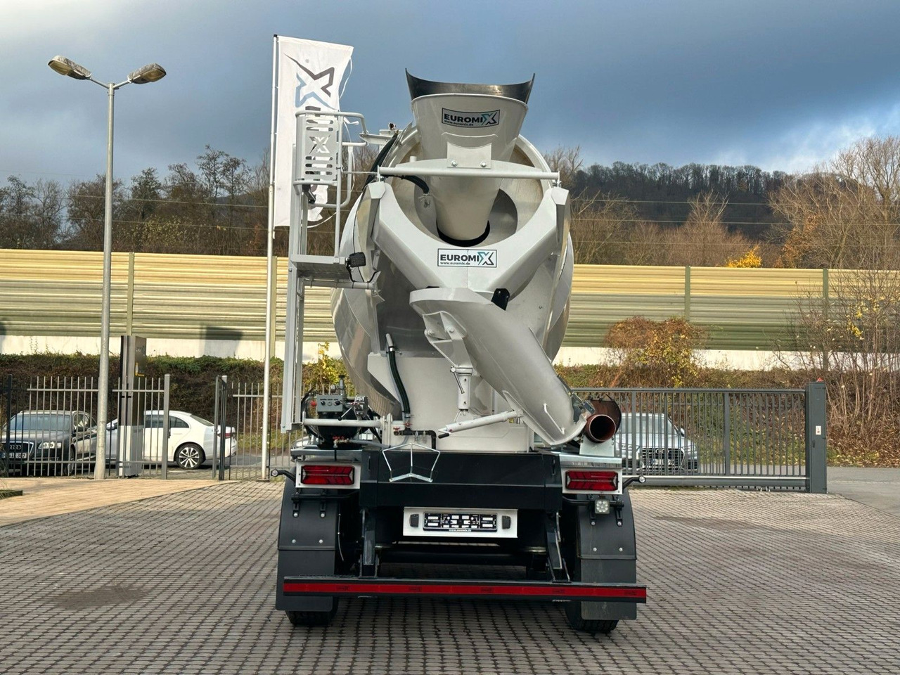 EUROMIX MTP - 12m³ Betonmischer-Auflieger EUROMIX MTP - 12m³ Betonmischer-Auflieger: صورة 6