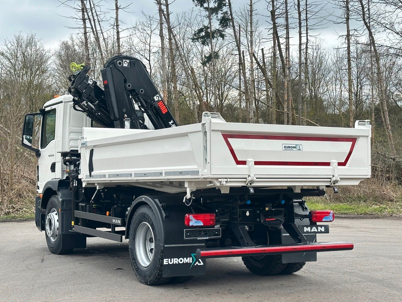 MAN TGM 18.320 4x2 Euro6e Hiab X-HiDuo 138DS-3 - شاحنة كرين: صورة 4 MAN TGM 18.320 4x2 Euro6e Hiab X-HiDuo 138DS-3 - شاحنة كرين: صورة 4