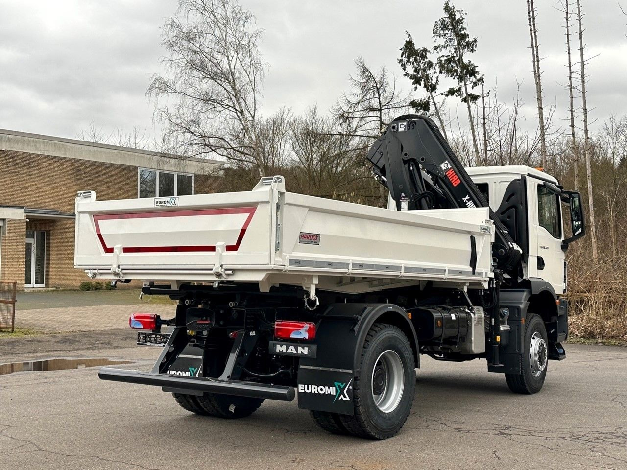 MAN TGM 18.320 4x4 Euro6e Hiab X-HiDuo 138DS-3 - شاحنة قلاب, شاحنة كرين: صورة 5 MAN TGM 18.320 4x4 Euro6e Hiab X-HiDuo 138DS-3 - شاحنة قلاب, شاحنة كرين: صورة 5