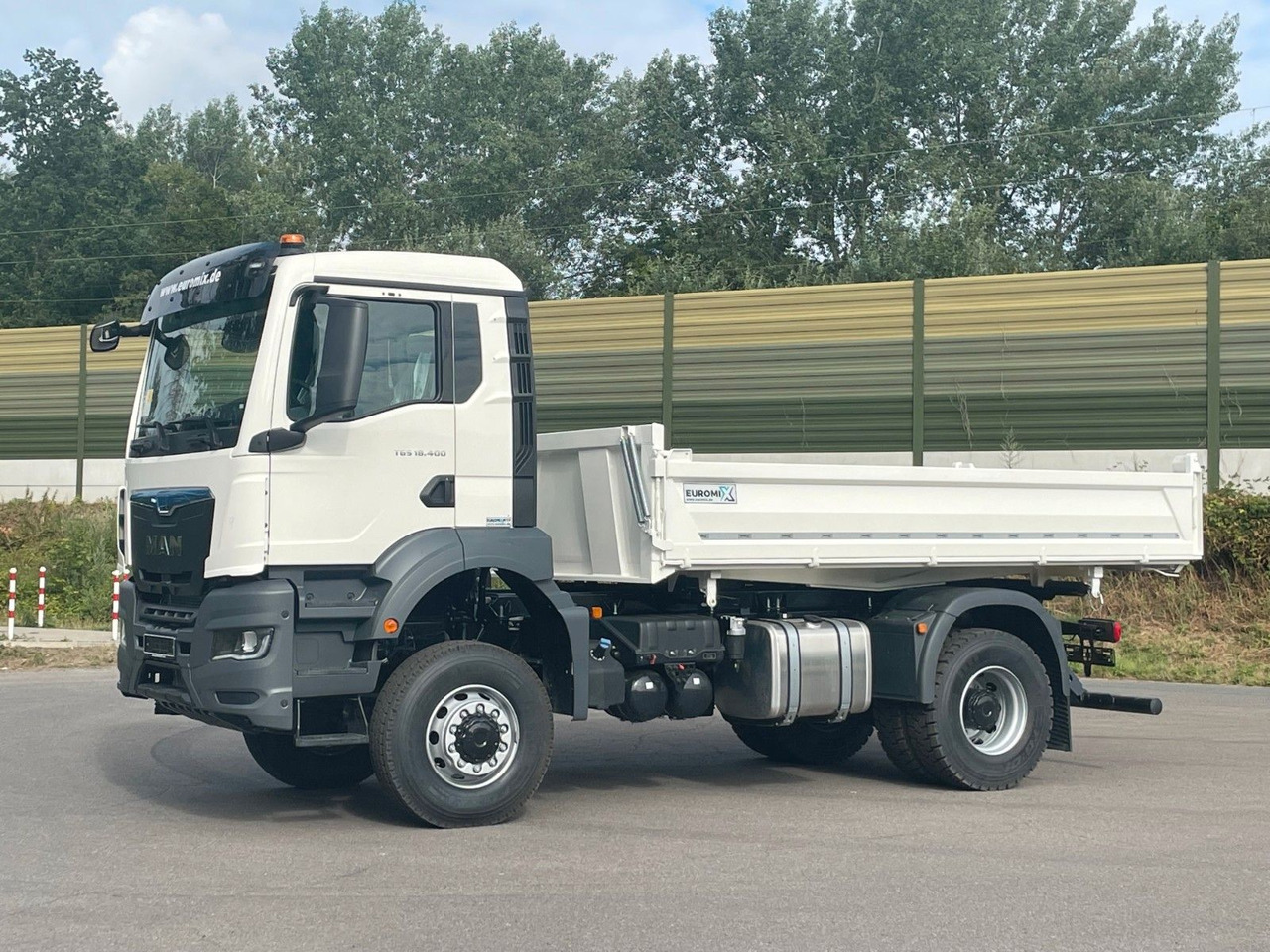 MAN TGS 18.400 TG3 4x4 Euro6e 3-Seiten-Kippe Euromix - شاحنة قلاب: صورة 1 MAN TGS 18.400 TG3 4x4 Euro6e 3-Seiten-Kippe Euromix - شاحنة قلاب: صورة 1