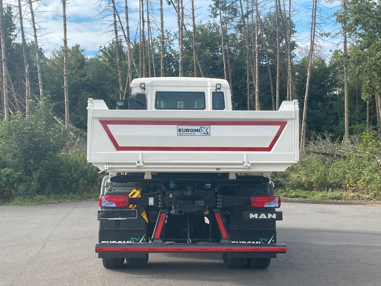 MAN TGS 18.400 TG3 4x4 Euro6e 3-Seiten-Kippe Euromix - شاحنة قلاب: صورة 5 MAN TGS 18.400 TG3 4x4 Euro6e 3-Seiten-Kippe Euromix - شاحنة قلاب: صورة 5