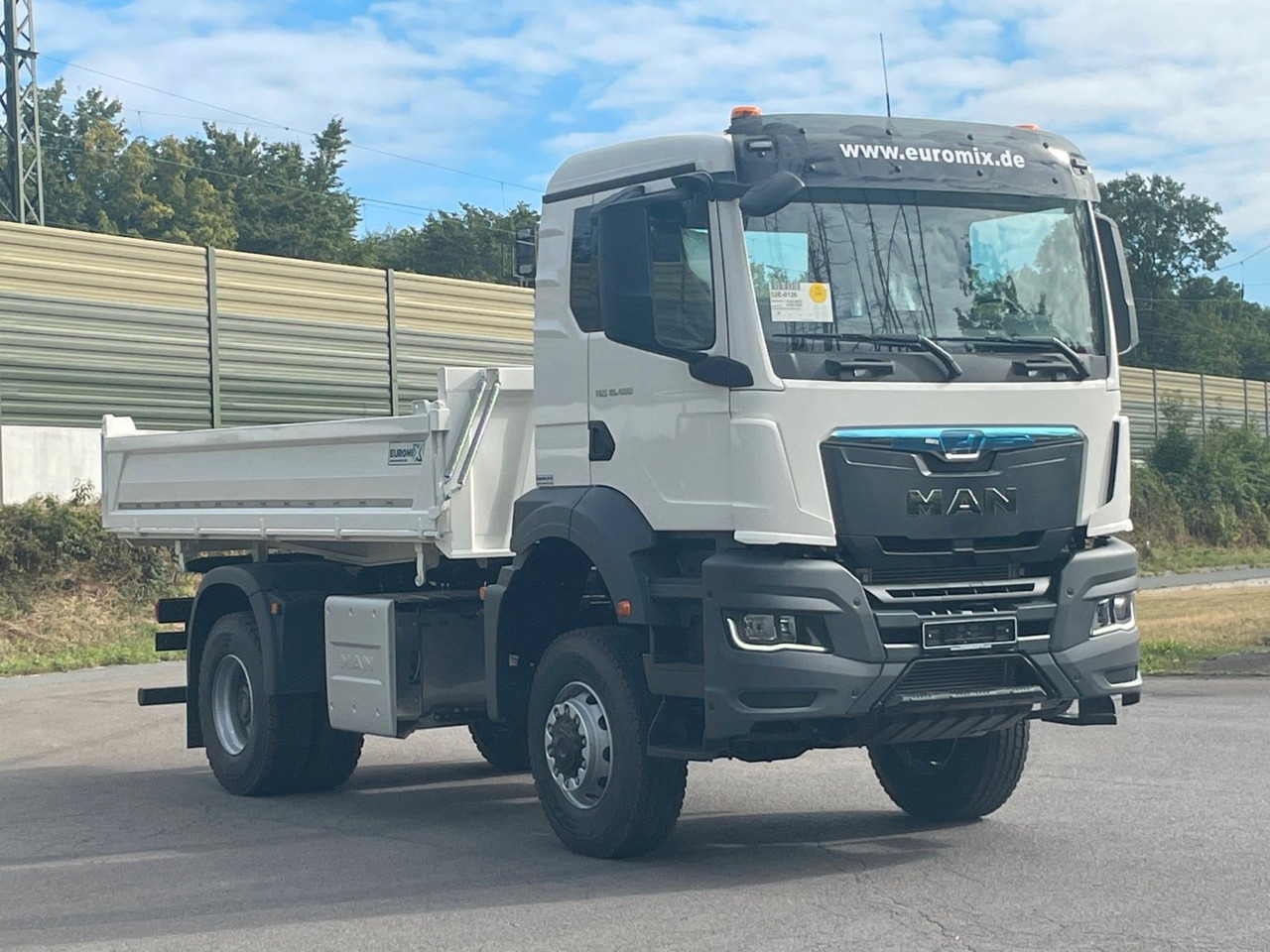 MAN TGS 18.400 TG3 4x4 Euro6e 3-Seiten-Kippe Euromix - شاحنة قلاب: صورة 3 MAN TGS 18.400 TG3 4x4 Euro6e 3-Seiten-Kippe Euromix - شاحنة قلاب: صورة 3
