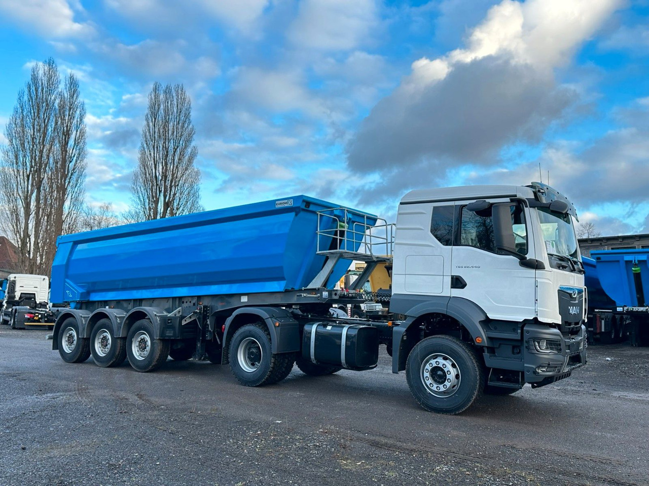 MAN TGS 22.440 4x2 Euro 2 EuromixMTP Kipper 27m³ MAN TGS 22.440 4x2 Euro 2 EuromixMTP Kipper 27m³ - وحدة جر: صورة 2 MAN TGS 22.440 4x2 Euro 2 EuromixMTP Kipper 27m³ MAN TGS 22.440 4x2 Euro 2 EuromixMTP Kipper 27m³ - وحدة جر: صورة 2