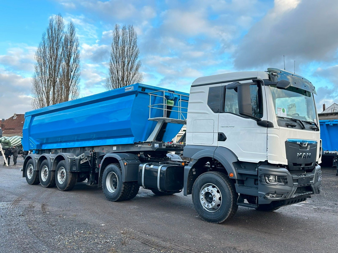 MAN TGS 22.440 4x2 Euro 2 EuromixMTP Kipper 27m³ MAN TGS 22.440 4x2 Euro 2 EuromixMTP Kipper 27m³ - وحدة جر: صورة 1 MAN TGS 22.440 4x2 Euro 2 EuromixMTP Kipper 27m³ MAN TGS 22.440 4x2 Euro 2 EuromixMTP Kipper 27m³ - وحدة جر: صورة 1