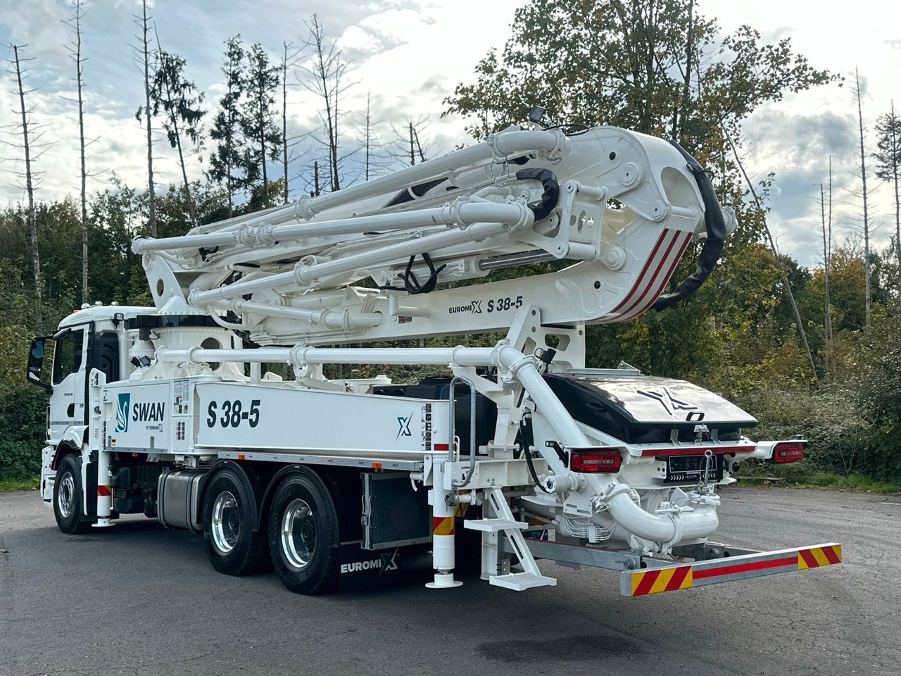MAN TGS 26.510 6x4 SWAN TSP 38-5 160RZ ( 38m ) MAN TGS 26.510 6x4 SWAN TSP 38-5 160RZ ( 38m ) - مضخة خرسانة: صورة 3 MAN TGS 26.510 6x4 SWAN TSP 38-5 160RZ ( 38m ) MAN TGS 26.510 6x4 SWAN TSP 38-5 160RZ ( 38m ) - مضخة خرسانة: صورة 3