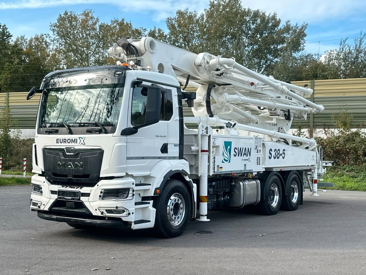 MAN TGS 26.510 6x4 SWAN TSP 38-5 160RZ ( 38m ) - شاحنة خلاطة خرسانة: صورة 2 MAN TGS 26.510 6x4 SWAN TSP 38-5 160RZ ( 38m ) - شاحنة خلاطة خرسانة: صورة 2