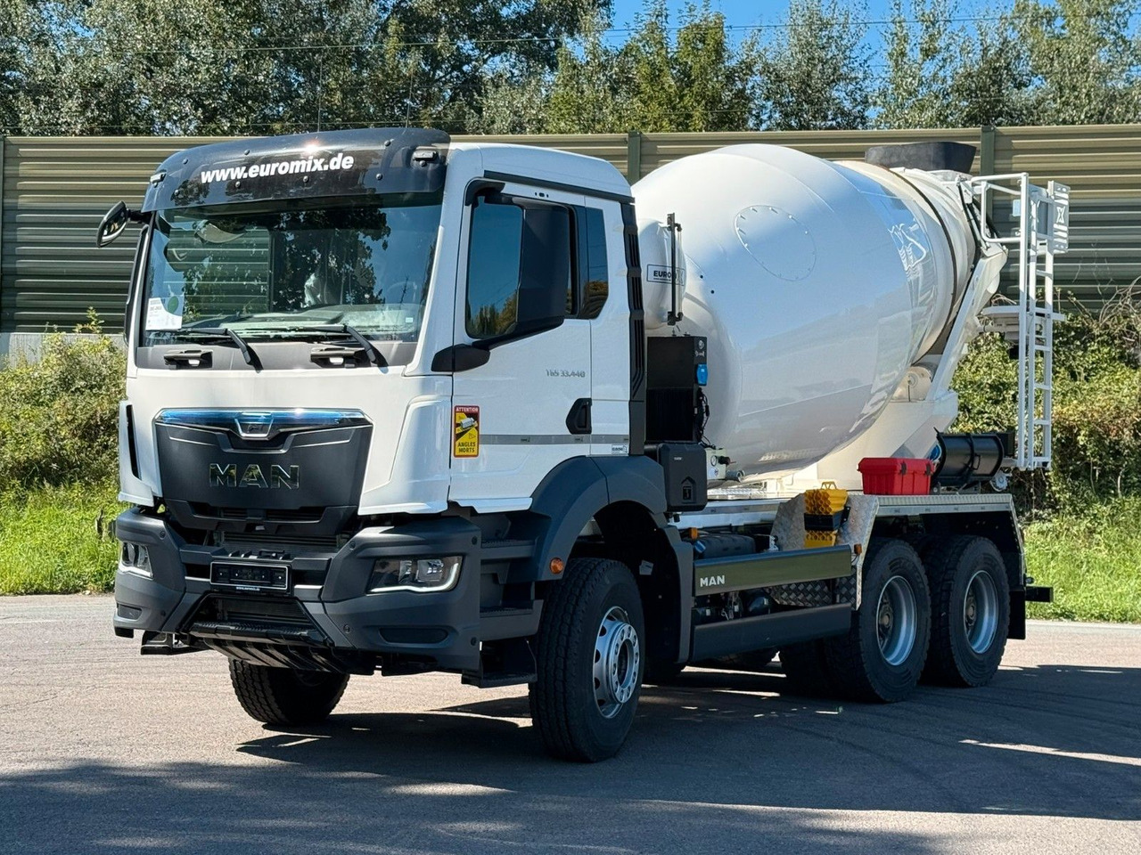 MAN TGS 33.440 / 6X4 Euro6e Euromix MTP EM 7 L - شاحنة خلاطة خرسانة: صورة 1 MAN TGS 33.440 / 6X4 Euro6e Euromix MTP EM 7 L - شاحنة خلاطة خرسانة: صورة 1