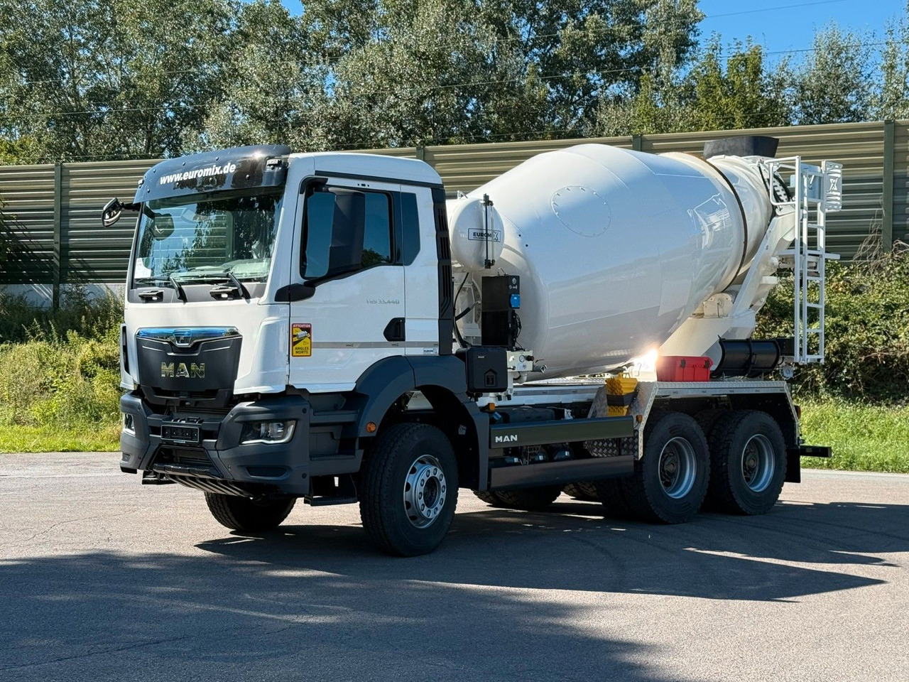 MAN TGS 33.440 / 6X4 Euro6e Euromix MTP EM 7 L - شاحنة خلاطة خرسانة: صورة 2 MAN TGS 33.440 / 6X4 Euro6e Euromix MTP EM 7 L - شاحنة خلاطة خرسانة: صورة 2