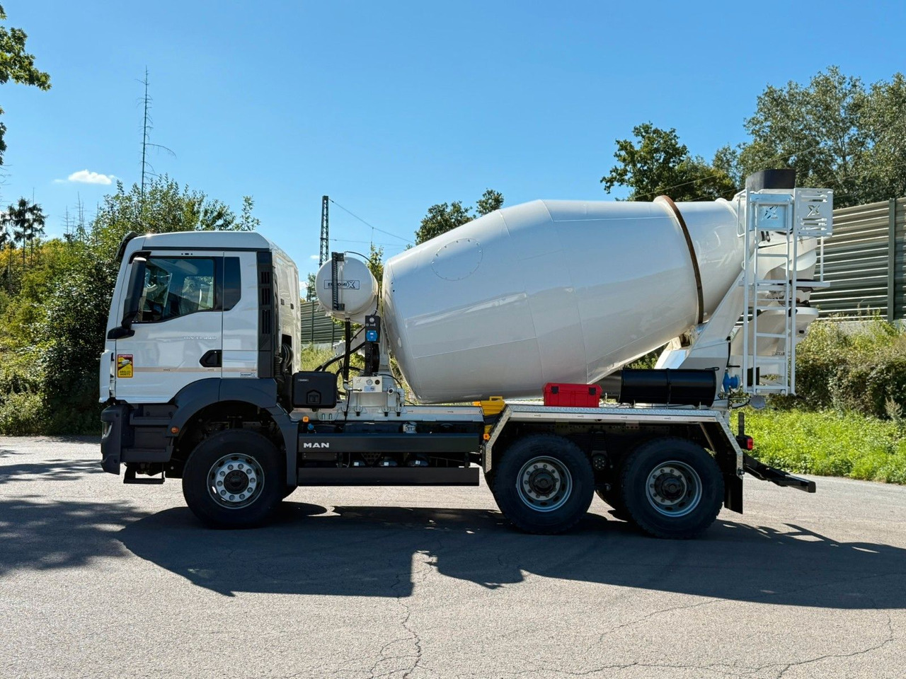 MAN TGS 33.440 / 6X4 Euro6e Euromix MTP EM 7 L - شاحنة خلاطة خرسانة: صورة 4 MAN TGS 33.440 / 6X4 Euro6e Euromix MTP EM 7 L - شاحنة خلاطة خرسانة: صورة 4