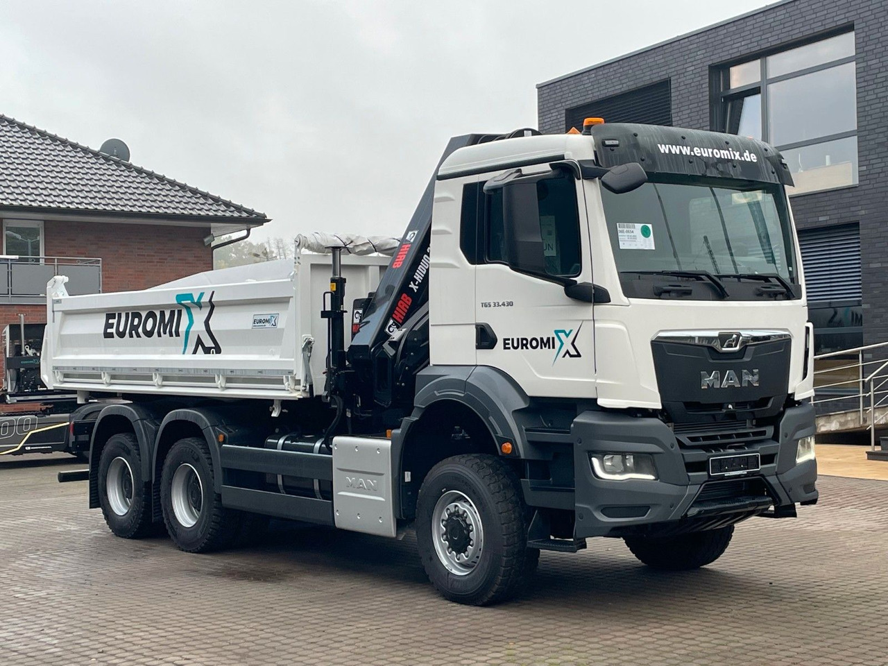 MAN TGS 33.440 6x6 /3-Seiten- Kipper / HIAB 228-6 - شاحنة قلاب, شاحنة كرين: صورة 4 MAN TGS 33.440 6x6 /3-Seiten- Kipper / HIAB 228-6 - شاحنة قلاب, شاحنة كرين: صورة 4