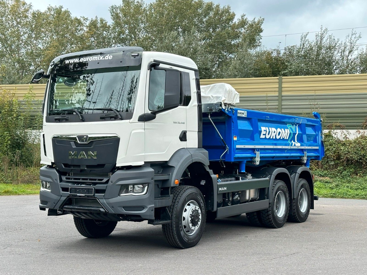 MAN TGS 33.440 6x6 /Euro6 3-Seiten-Kipper EuromixMTP - شاحنة قلاب: صورة 1 MAN TGS 33.440 6x6 /Euro6 3-Seiten-Kipper EuromixMTP - شاحنة قلاب: صورة 1