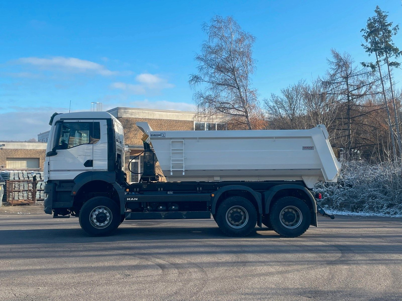 MAN TGS 33.440 6x6 /Euro6e Mulden-Kipper EuromixMTP - شاحنة قلاب: صورة 4 MAN TGS 33.440 6x6 /Euro6e Mulden-Kipper EuromixMTP - شاحنة قلاب: صورة 4
