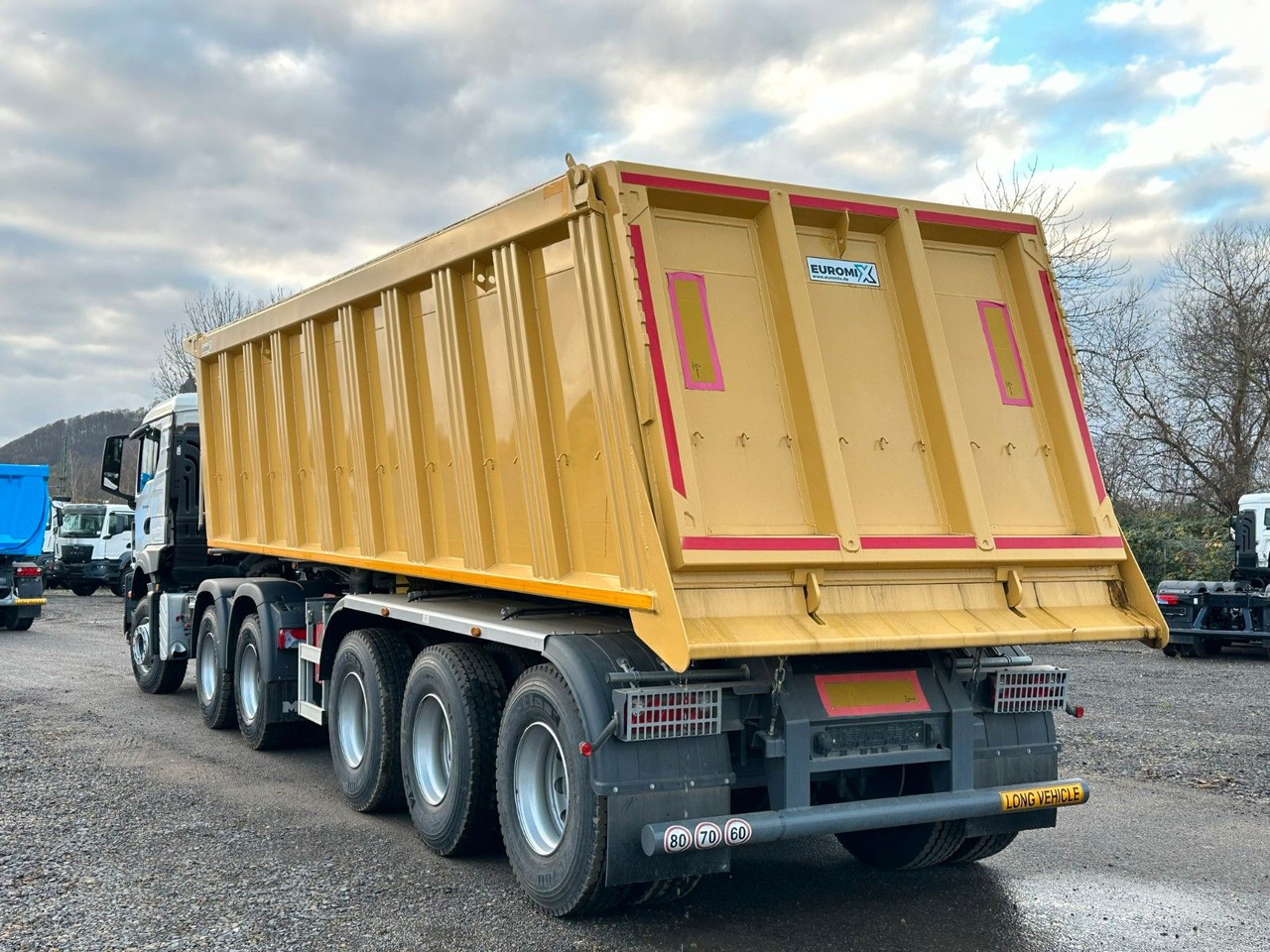MAN TGS 33.440 BBS 6X4 EUROMIX MTP Kipper-Auflieger - وحدة جر: صورة 2 MAN TGS 33.440 BBS 6X4 EUROMIX MTP Kipper-Auflieger - وحدة جر: صورة 2