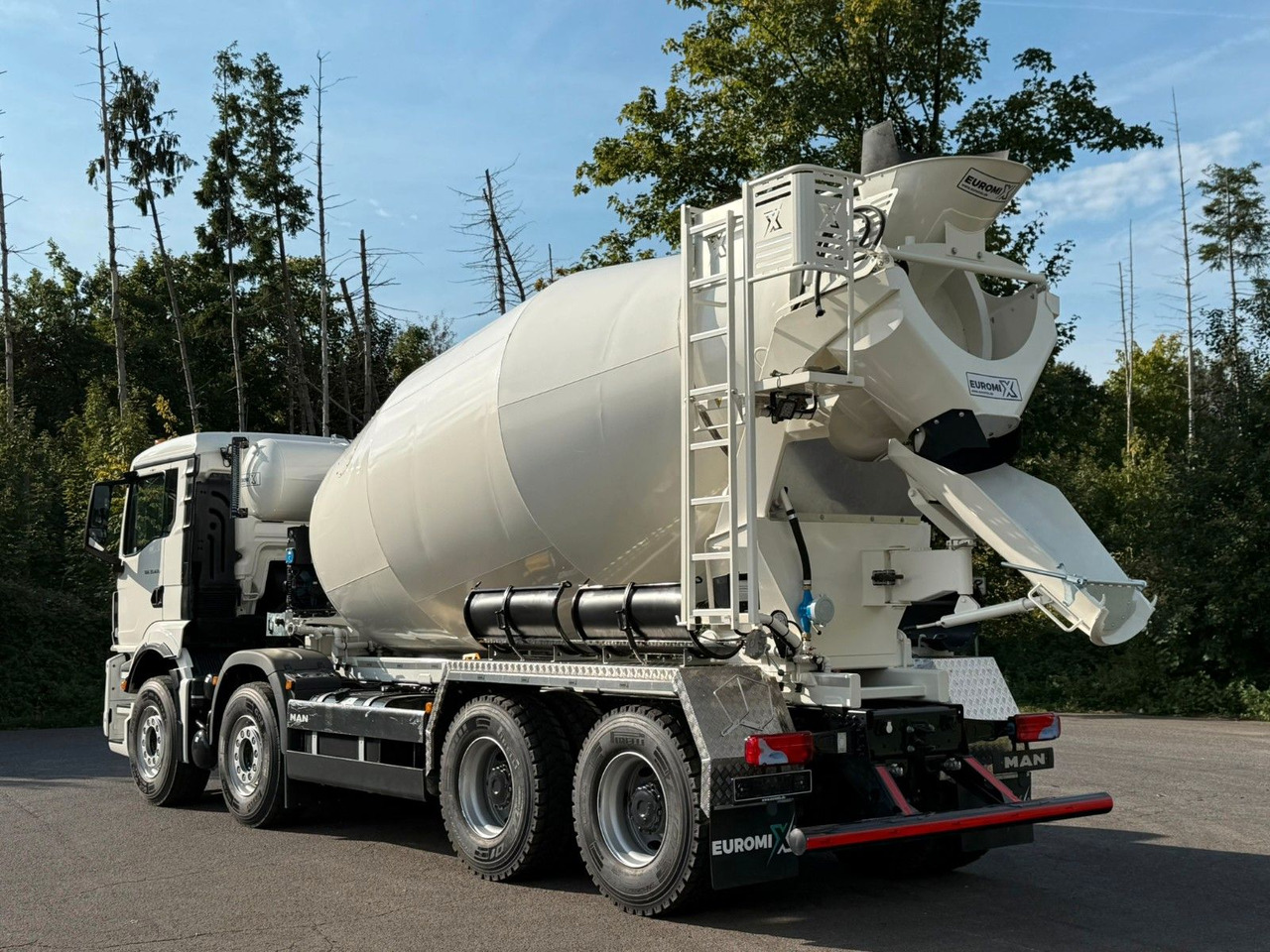 MAN TGS 35.470 BB 8X4 EuromixMTP EM 10 L - شاحنة خلاطة خرسانة: صورة 4 MAN TGS 35.470 BB 8X4 EuromixMTP EM 10 L - شاحنة خلاطة خرسانة: صورة 4