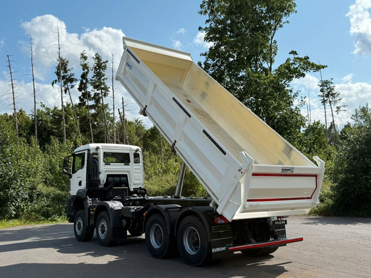 MAN TGS 35.480 8x8 EuromixMTP 3-Seiten-Kipper - شاحنة قلاب: صورة 4 MAN TGS 35.480 8x8 EuromixMTP 3-Seiten-Kipper - شاحنة قلاب: صورة 4