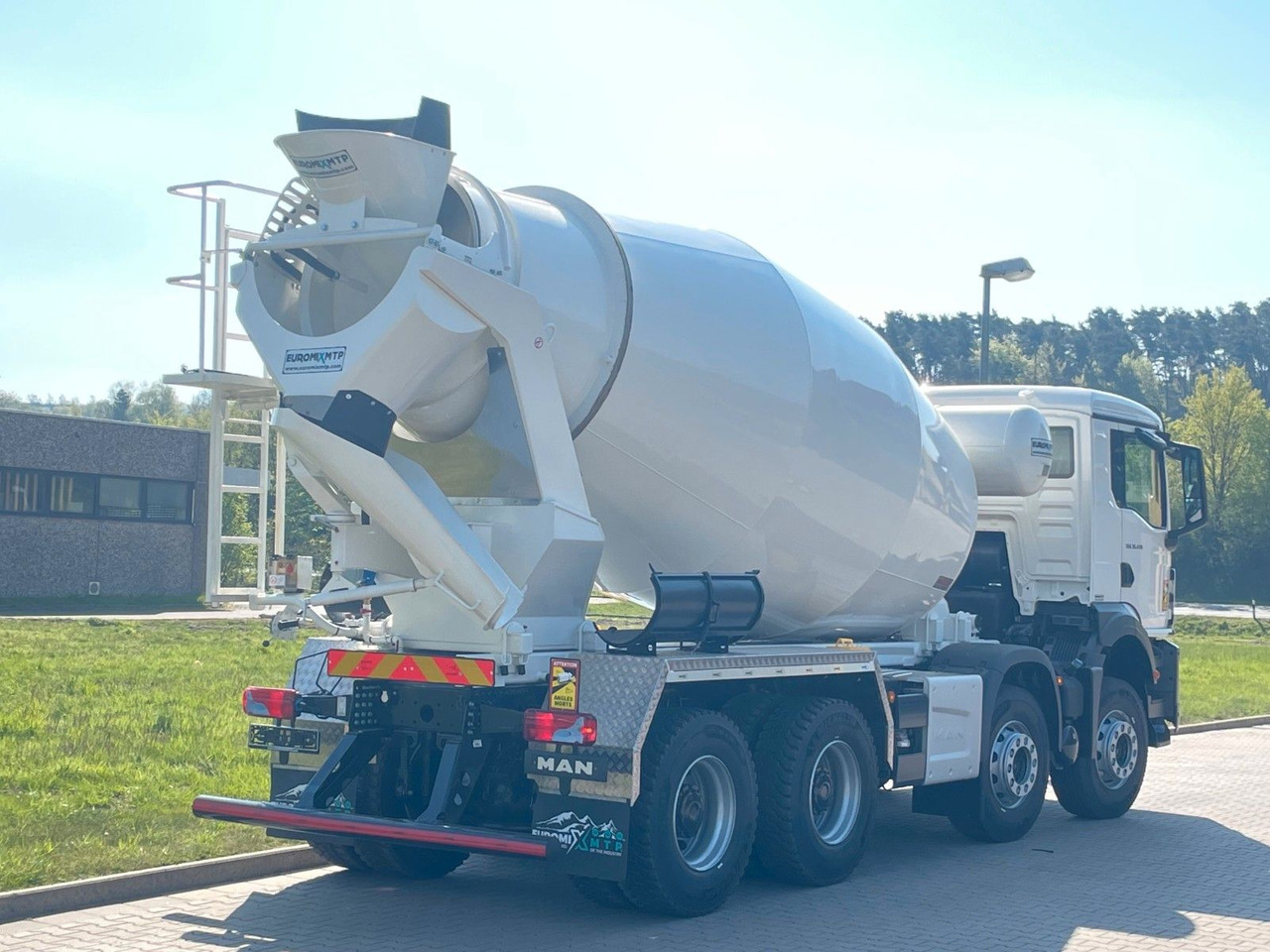 MAN TGS 35.520 8x4 /Euro6e  EuromixMTP  EM 10 L MAN TGS 35.520 8x4 /Euro6e  EuromixMTP  EM 10 L: صورة 6