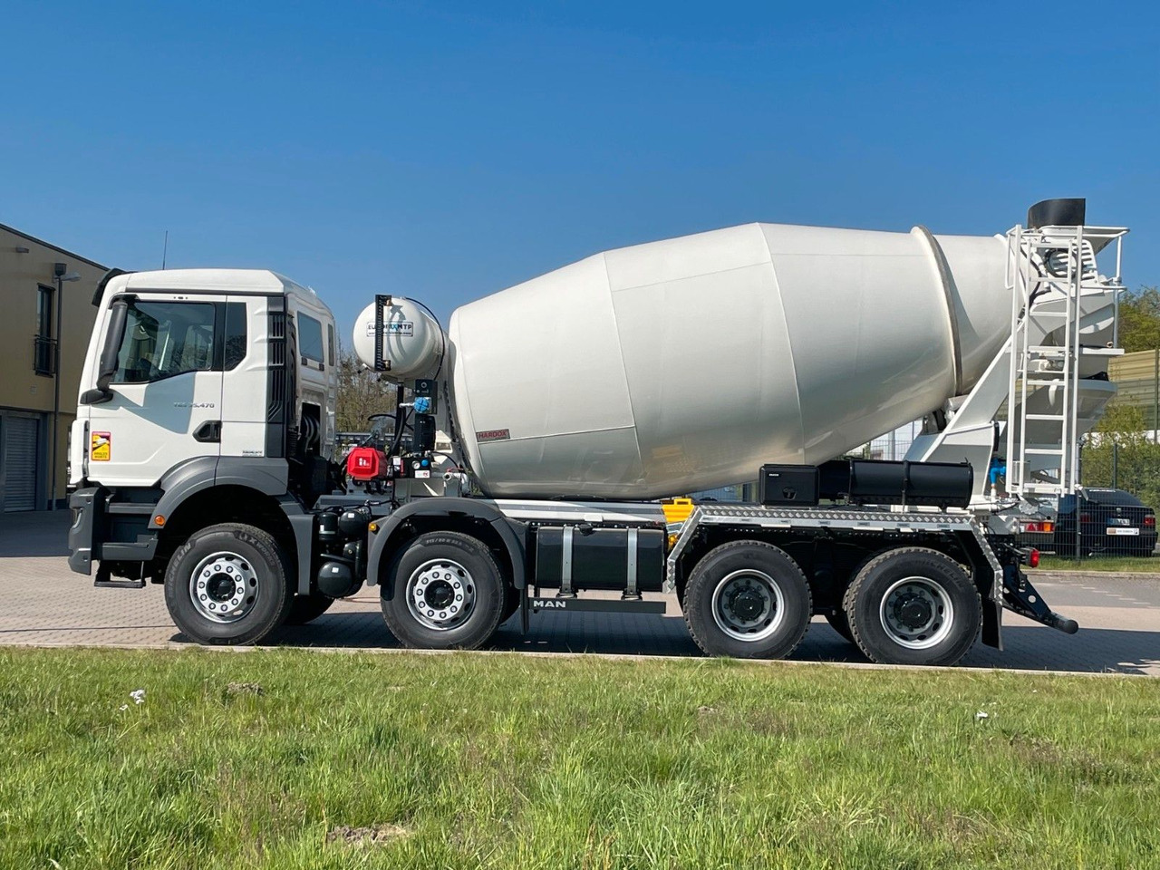MAN TGS 35.520 8x4 /Euro6e EuromixMTP EM 10 L - شاحنة خلاطة خرسانة: صورة 4 MAN TGS 35.520 8x4 /Euro6e EuromixMTP EM 10 L - شاحنة خلاطة خرسانة: صورة 4
