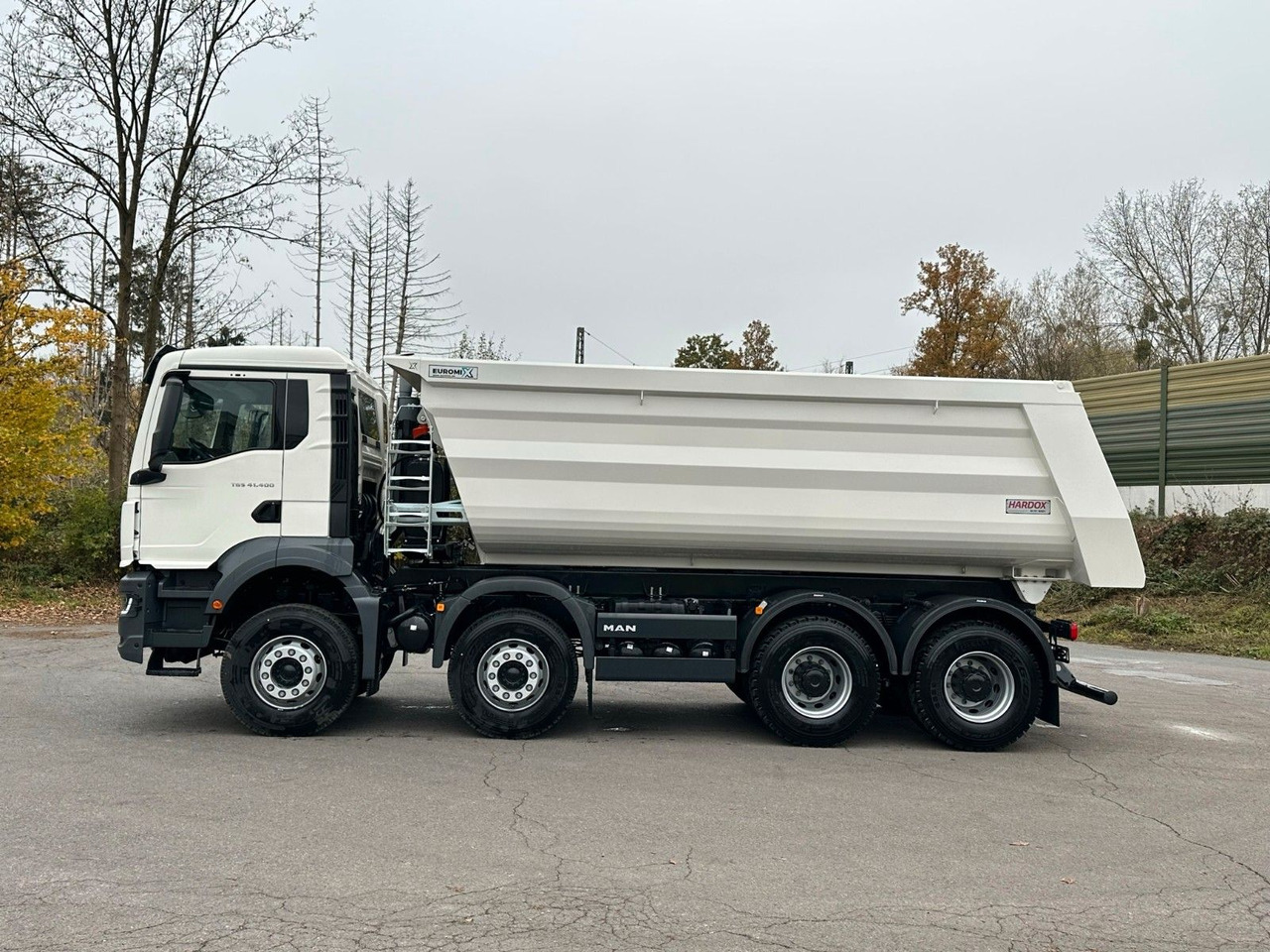 MAN TGS 41.400 8x4 / EUROMIX MTP 20m³/ EURO2 Kipper - شاحنة قلاب: صورة 2 MAN TGS 41.400 8x4 / EUROMIX MTP 20m³/ EURO2 Kipper - شاحنة قلاب: صورة 2