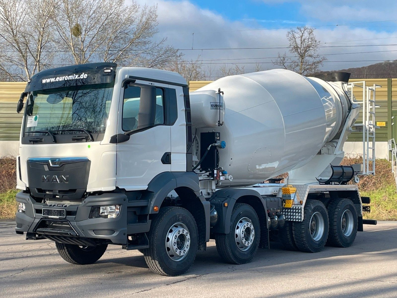 MAN TGS 41.400 8x4 / EuromixMTP EM 10m³ R / EURO 2 - شاحنة خلاطة خرسانة: صورة 1 MAN TGS 41.400 8x4 / EuromixMTP EM 10m³ R / EURO 2 - شاحنة خلاطة خرسانة: صورة 1