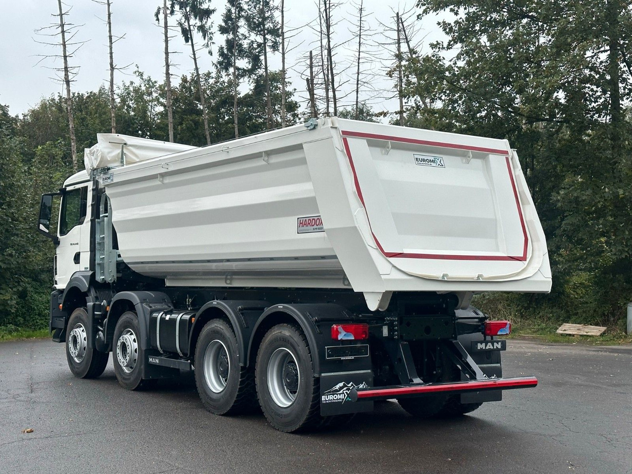 MAN TGS 41.440 BB 8X4 Euromix Mulden Kipper HARDOX - شاحنة قلاب: صورة 4 MAN TGS 41.440 BB 8X4 Euromix Mulden Kipper HARDOX - شاحنة قلاب: صورة 4