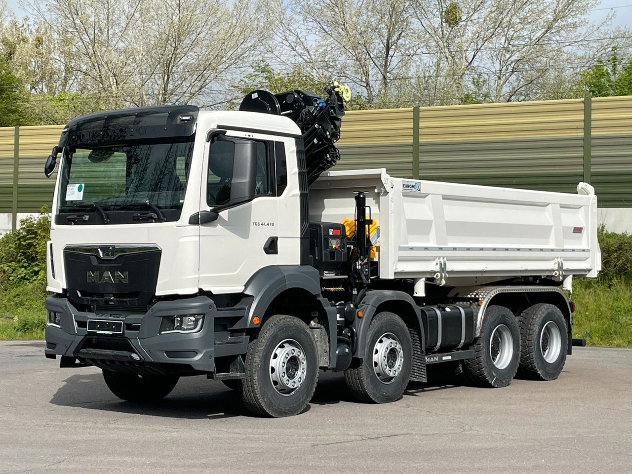 MAN TGS 41.480 8x4/Euro6e Euromix Kipper Hiab 228-6 MAN TGS 41.480 8x4/Euro6e Euromix Kipper Hiab 228-6 - شاحنة قلاب, شاحنة كرين: صورة 2 MAN TGS 41.480 8x4/Euro6e Euromix Kipper Hiab 228-6 MAN TGS 41.480 8x4/Euro6e Euromix Kipper Hiab 228-6 - شاحنة قلاب, شاحنة كرين: صورة 2