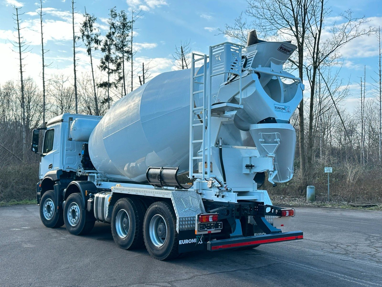 Mercedes-Benz Arocs 5 3743 8X4 / Euro6e EuromixMTP EM 10 L - شاحنة خلاطة خرسانة: صورة 4 Mercedes-Benz Arocs 5 3743 8X4 / Euro6e EuromixMTP EM 10 L - شاحنة خلاطة خرسانة: صورة 4
