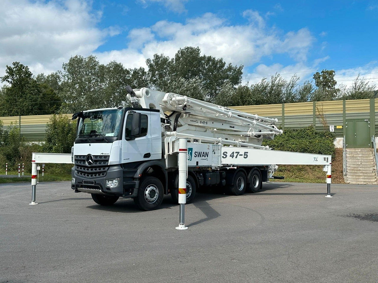 Mercedes-Benz Arocs 5 4142  8x4 SWAN TSP 47-5 160RZ ( 47m ) Mercedes-Benz Arocs 5 4142  8x4 SWAN TSP 47-5 160RZ ( 47m ): صورة 13