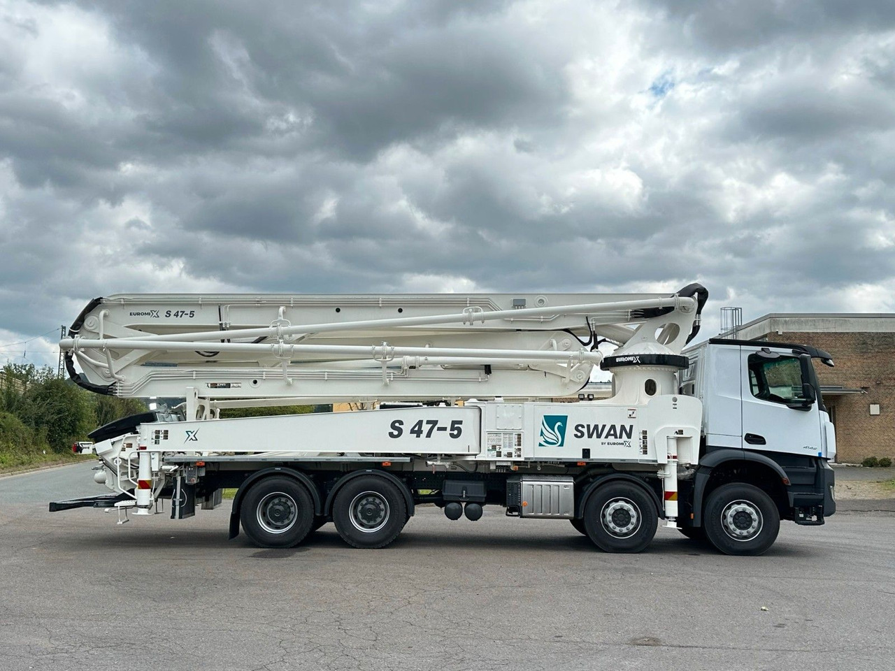 Mercedes-Benz Arocs 5 4142  8x4 SWAN TSP 47-5 160RZ ( 47m ) Mercedes-Benz Arocs 5 4142  8x4 SWAN TSP 47-5 160RZ ( 47m ): صورة 9