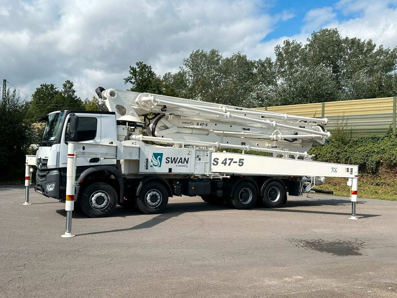 Mercedes-Benz Arocs 5 4142  8x4 SWAN TSP 47-5 160RZ ( 47m ) Mercedes-Benz Arocs 5 4142  8x4 SWAN TSP 47-5 160RZ ( 47m ): صورة 14