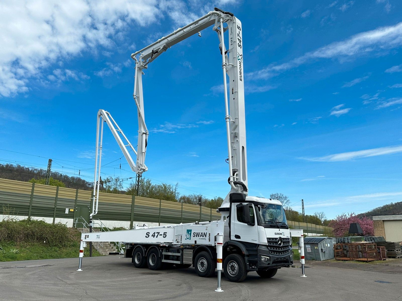 Mercedes-Benz Arocs 5 4542 8x4 SWAN TSP 47-5 160RZ ( 47m ) - مضخة خرسانة: صورة 1 Mercedes-Benz Arocs 5 4542 8x4 SWAN TSP 47-5 160RZ ( 47m ) - مضخة خرسانة: صورة 1