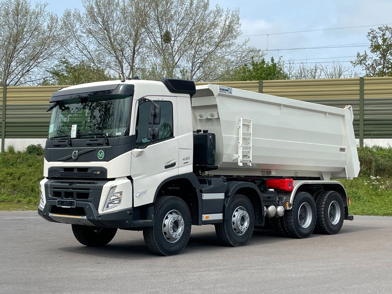 Volvo FMX 460 8x4 EuromixMTP EMK 20m³ Mulden Kipper - شاحنة قلاب: صورة 1 Volvo FMX 460 8x4 EuromixMTP EMK 20m³ Mulden Kipper - شاحنة قلاب: صورة 1