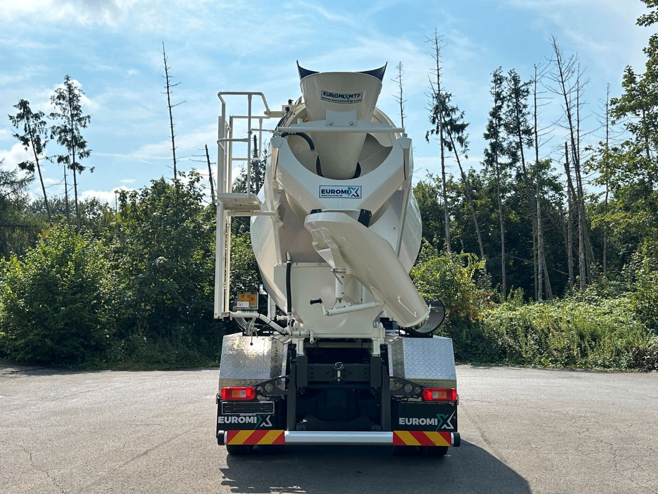 شاحنة خلاطة خرسانة Volvo FMX 500 8X4 Retarder EuromixMTP EM 10 L: صورة 6