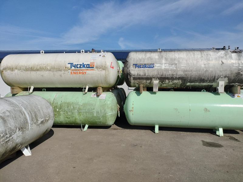 De Visser used 2700L & 4850L gastanks - Gas, Gaz, LPG, GPL, Propane, Butane tanks aboveground Used tanks - خزان الوقود: صورة 1 De Visser used 2700L & 4850L gastanks - Gas, Gaz, LPG, GPL, Propane, Butane tanks aboveground Used tanks - خزان الوقود: صورة 1